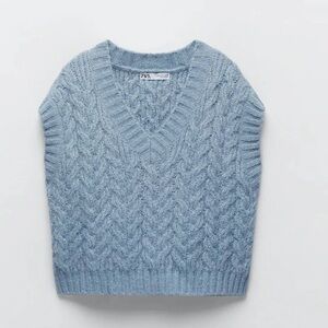 Zara Women's Light Blue Knit Vest